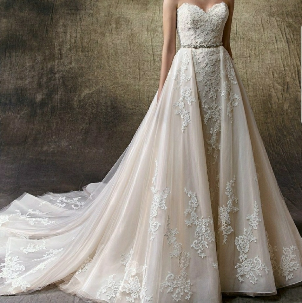 Enzoani Wedding Dress with Overlay Skirt